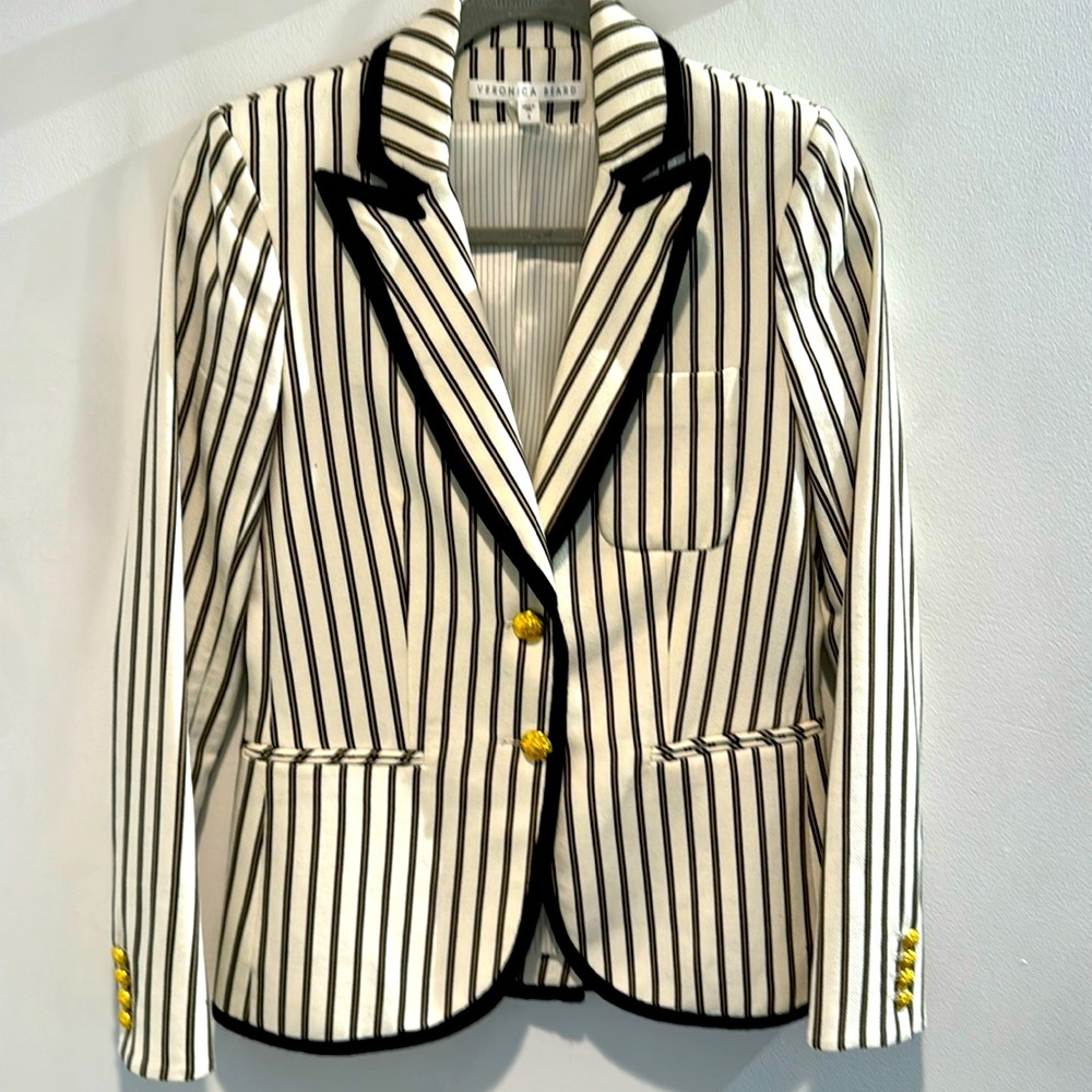 Veronica Beard blazer size 6